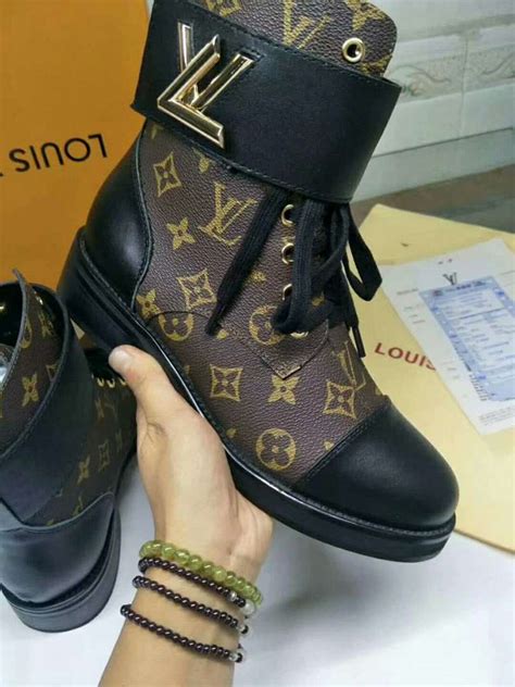 tenis louis vuitton de bota|louise vuitton boots.